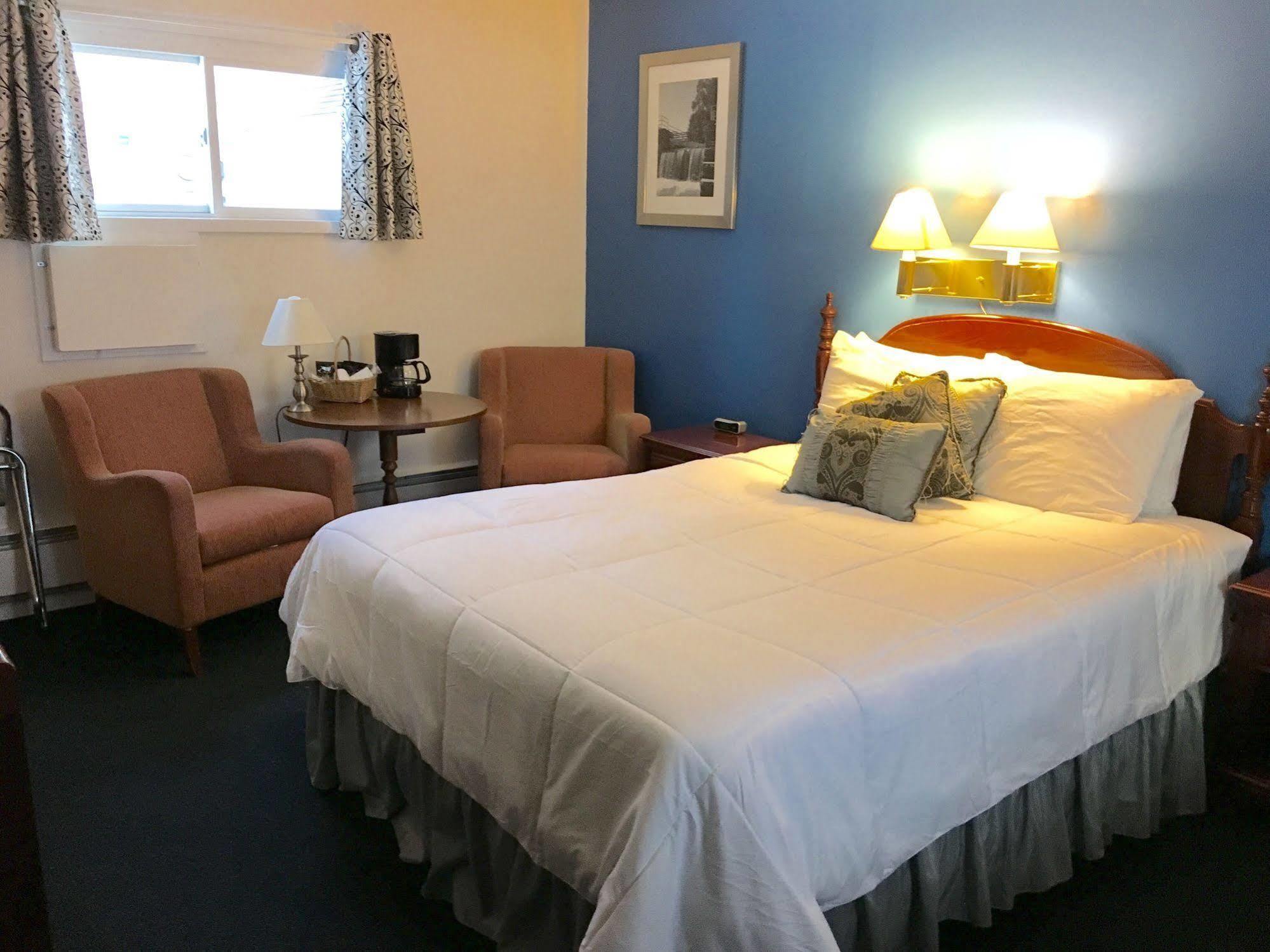 Saco River Motor Lodge & Suites คอนเวย์ ภายนอก รูปภาพ